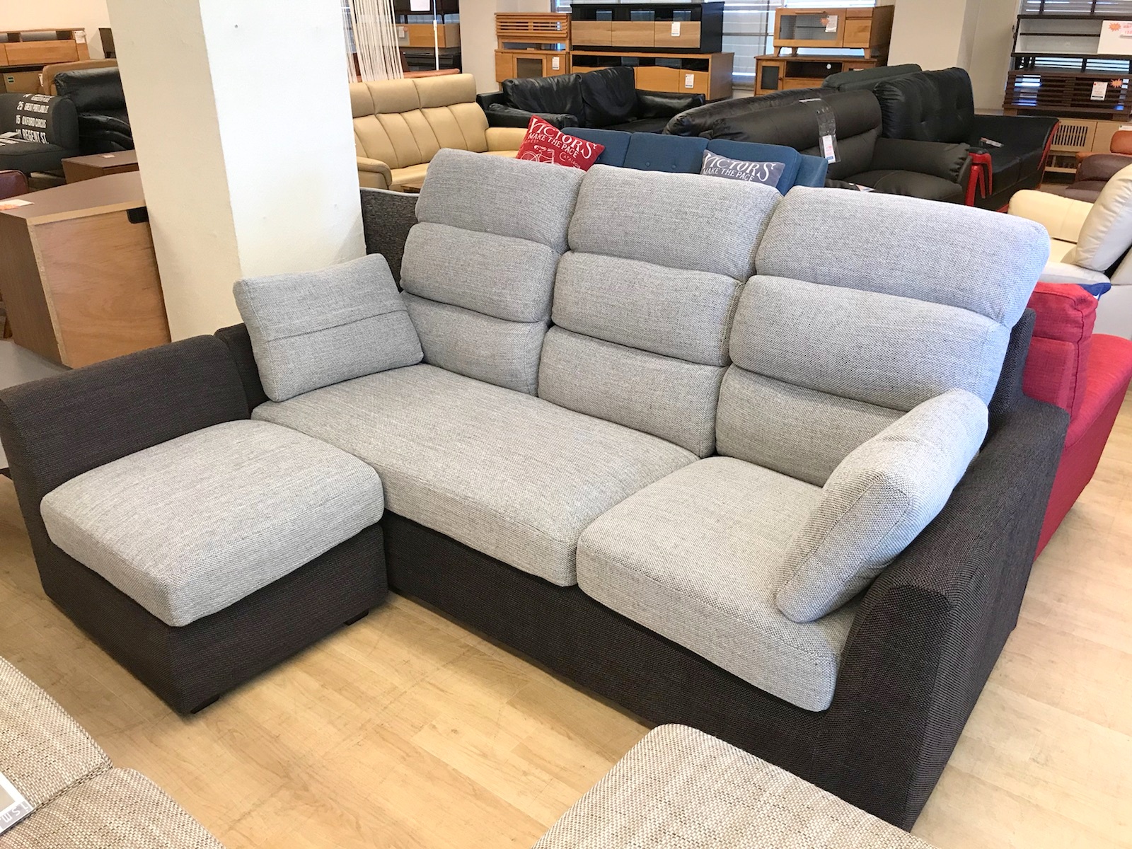 人気商品は ツートンソファ - その他